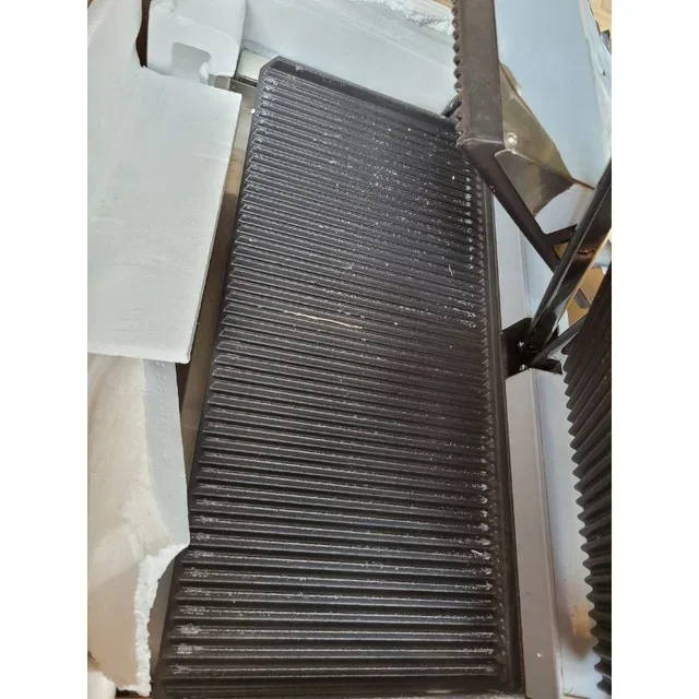 Double Panini Grill with Grooved Plates - Refurbished