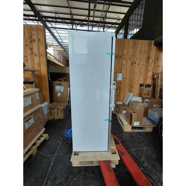 400L Glass Door Upright Fridge - Professional Refrigeration - Refurbished