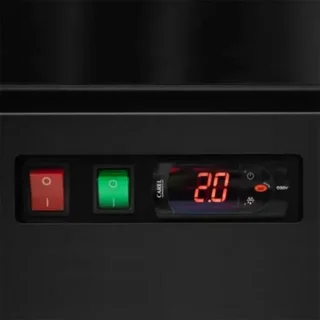 Armadio Refrigerato Vetrato 3 Ante - 1264 Litri