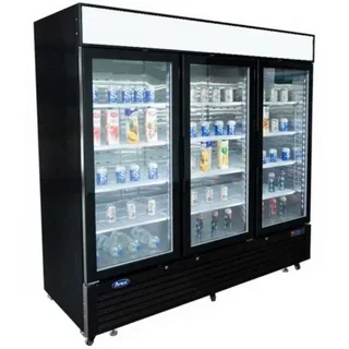 Glastür-Gefriertruhe zur Präsentation - 2050 Liter