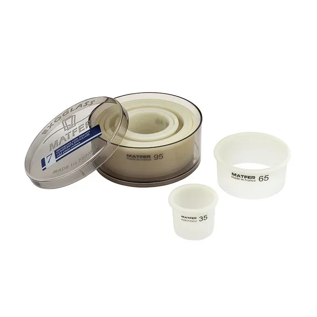 Box of 7 Smooth Round Cookie Cutters Odd Diameters 35-95 mm