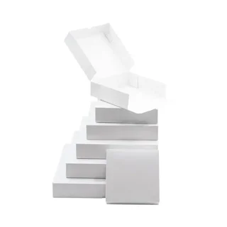 Pappkarton für Gebäck 4 verklebte Ecken 26x26 cm - Packung mit 200