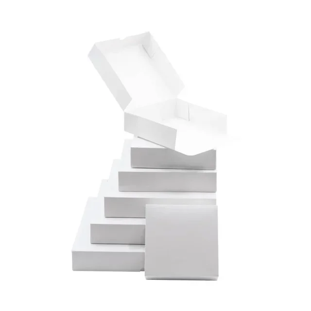 Pappkarton für Gebäck 4 verklebte Ecken 26x26 cm - Packung mit 200