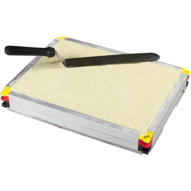 Moldura Empilhável Preta - 400 x 300 mm