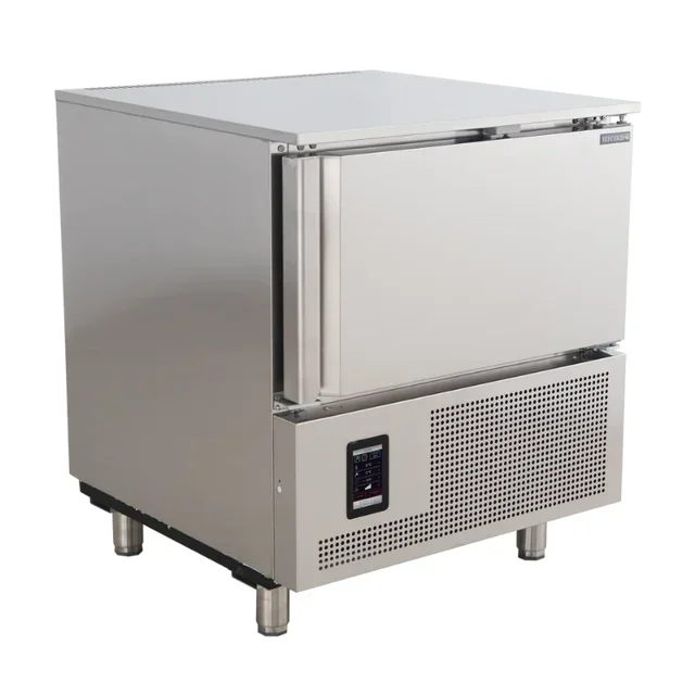 Refrigerated Counter with 3 GN 1/1 Pans - 139 Litre Capacity