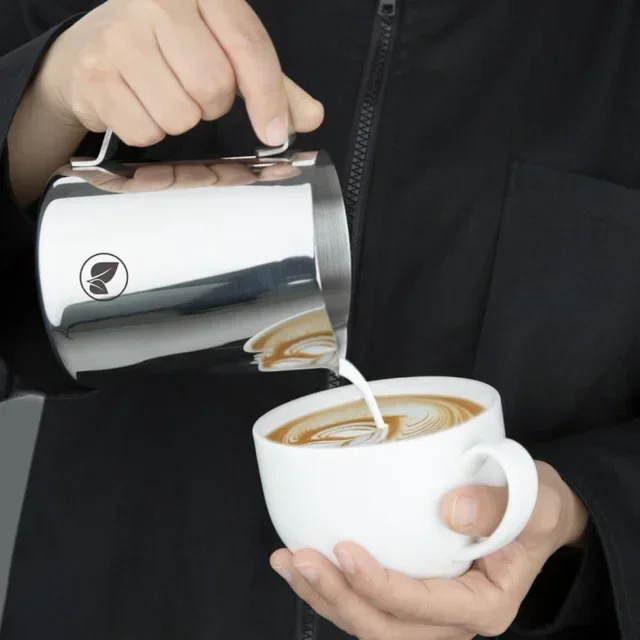 Brocca per Latte in Acciaio Inossidabile 570 ml