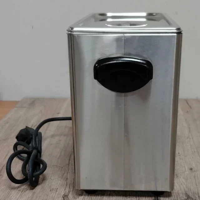 Cocedor de Huevos Eléctrico 8 Huevos - Reacondicionado