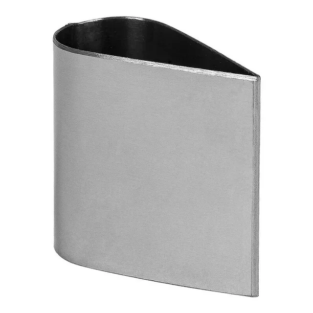 Teardrop shaped dough cutter 36 x 16 mm