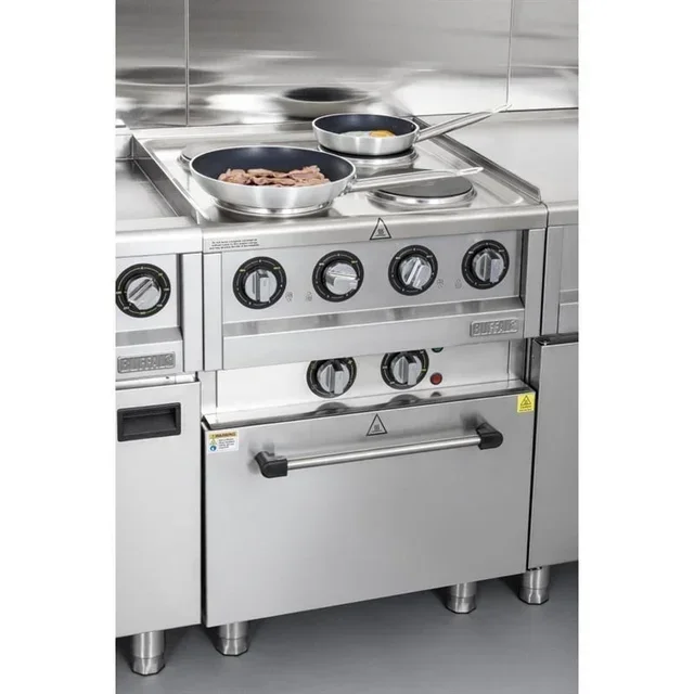 Convection Oven 600 with Integrated Electric Cooktop
