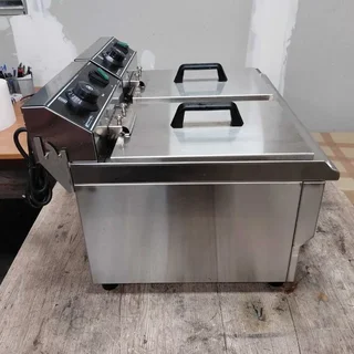 Professional Electric Deep Fryer Double Tank 13L + 13L with Drain Tap - Refurbished