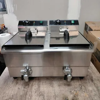 Professional Electric Deep Fryer Double Tank 13L + 13L with Drain Tap - Refurbished