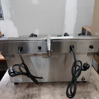 Professional Electric Deep Fryer Double Tank 13L + 13L with Drain Tap - Refurbished