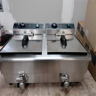 Professional Electric Deep Fryer Double Tank 13L + 13L with Drain Tap - Refurbished