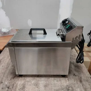 Pro Electric Deep Fryer 13 Liters with Drain Tap - Refurbished