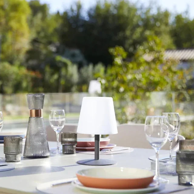 LED Table Lamp - Mini Rock