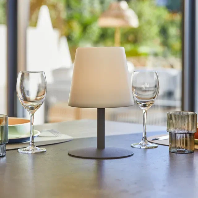 LED Table Lamp - Mini Rock