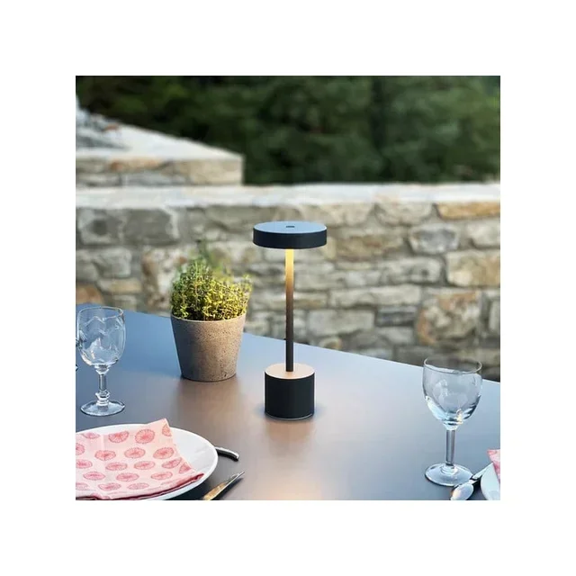 Touch Table Lamp in Aluminum - Roby Rock