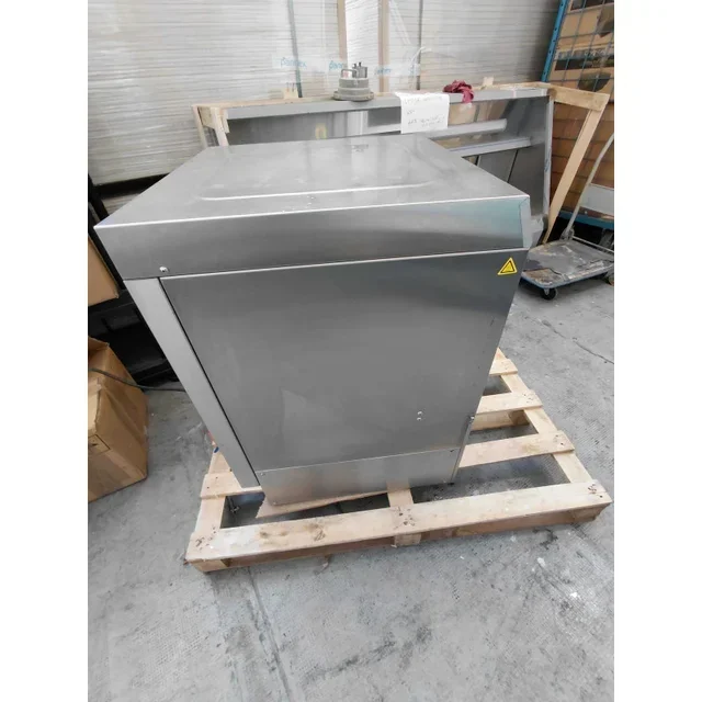 Lava-Louças Profissional com Bomba de Drenagem Integrada e Dosador de Sabão/Abrilhantador - Cesto 50x50 cm - Recondicionado