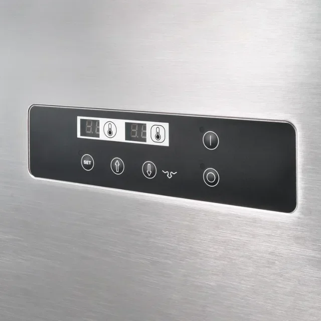 Lavavajillas Profesional con Capota 50x50cm con Dosificador de Detergente Integrado y Bomba de Enjuague