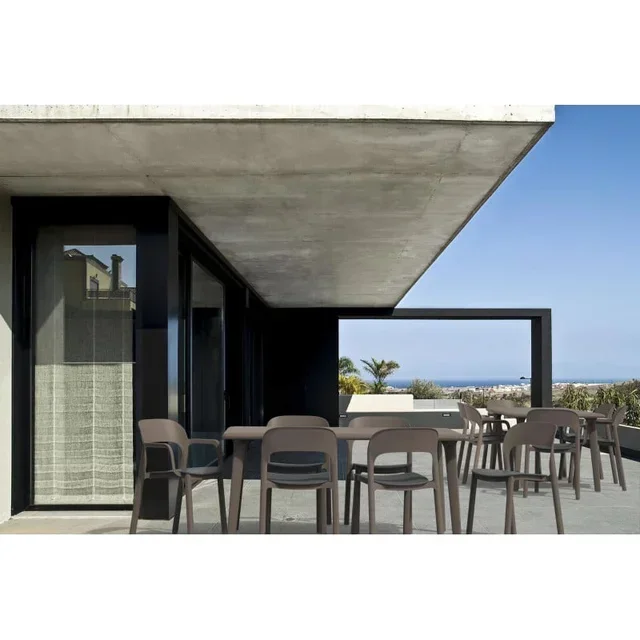 Lote de 4 Poltronas Ona Bicolor - Assento Cinza Escuro & Estrutura Branca