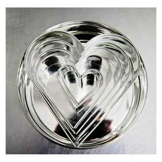 8 Heart Shaped Cookie Cutters - Pastry Biscuit Cutters Set