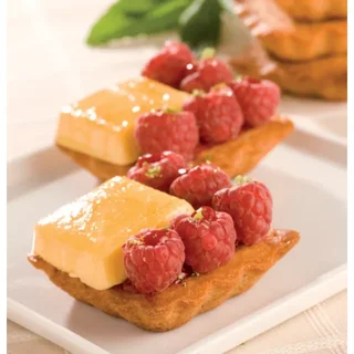 Molde para Mini Tarteletas Quadradas Caneladas - 24 Cavidades - 7,8 x 7,8 cm