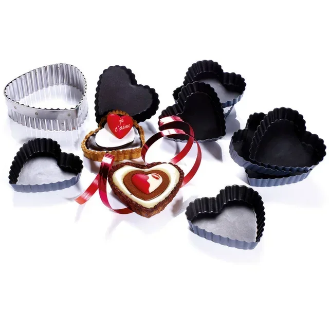 Set of 12 Fluted Heart Molds for Tartlets - 90 x 85 mm