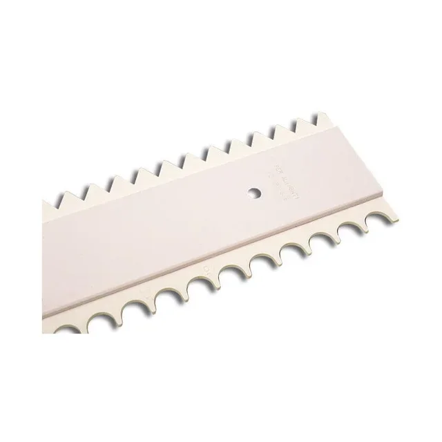 Charlotte-Kamm - Länge 690 mm