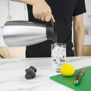 Caraffa Termica con Tappo a Vite - Capacità 1,5 Litri