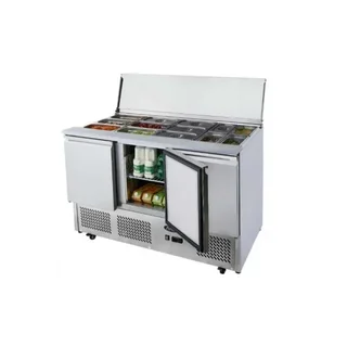 Refrigerated Saladette 4 GN 1/1 Pans - 3 Doors with Sliding Cover