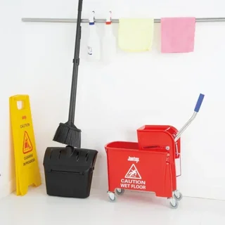 Kentucky Red Mop Bucket 20 Litres with Wringer