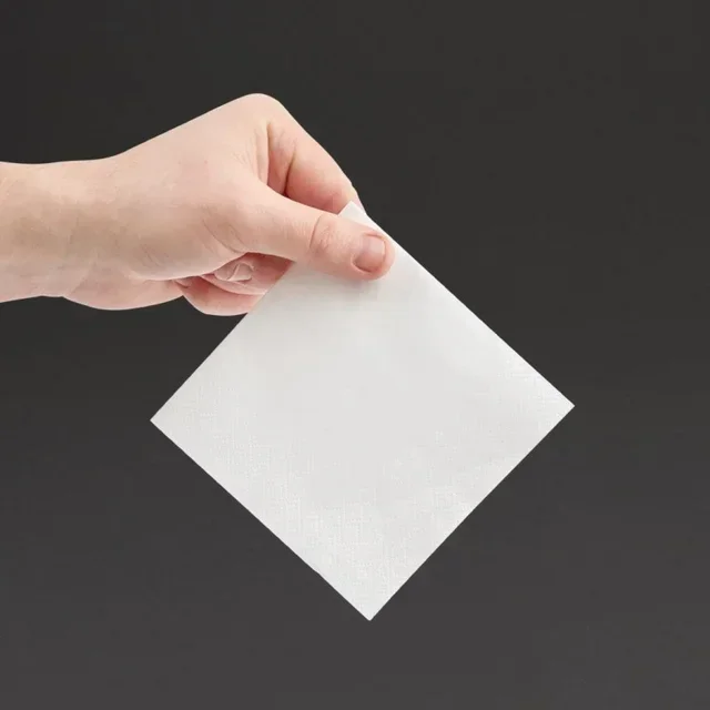 Servilletas de Cóctel 2 Capas Pliegue 1/4 24x24 cm Blancas - 4000 Unidades