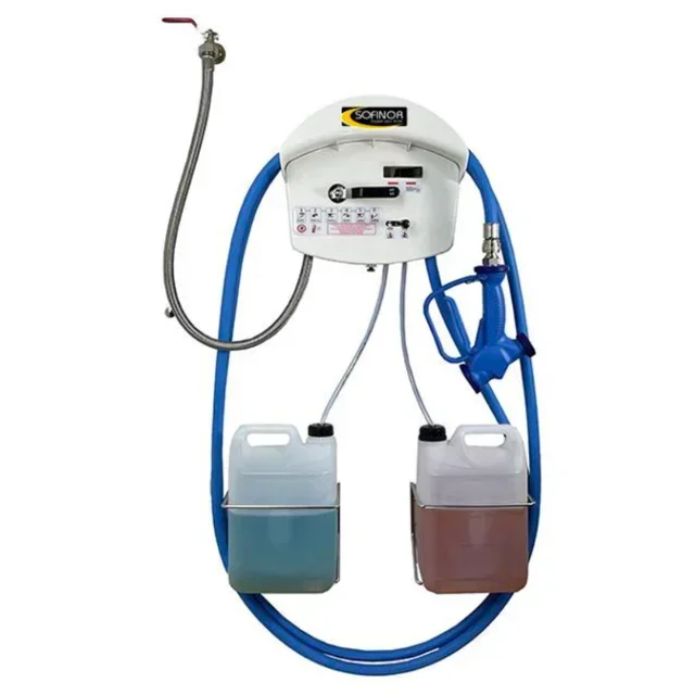 Enclosed Double Product Washing Station