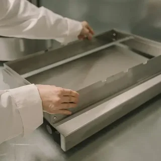 Universal Electric Hot Plate Mounting Bracket