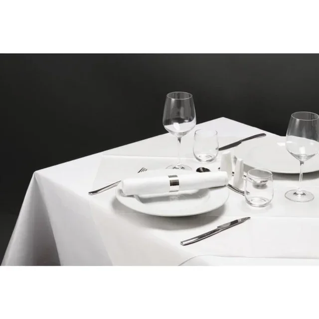 Elegant White Table Runner - Pack of 100 Table Napkins