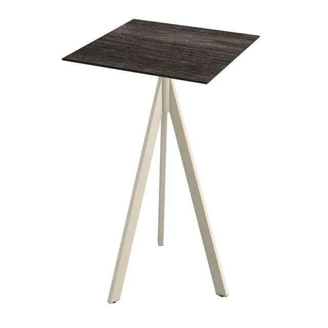 Tavolo Alto Infinity Tripod 70x70 cm - Piano HPL Effetto Legno Riverwashed e Base Sabbia