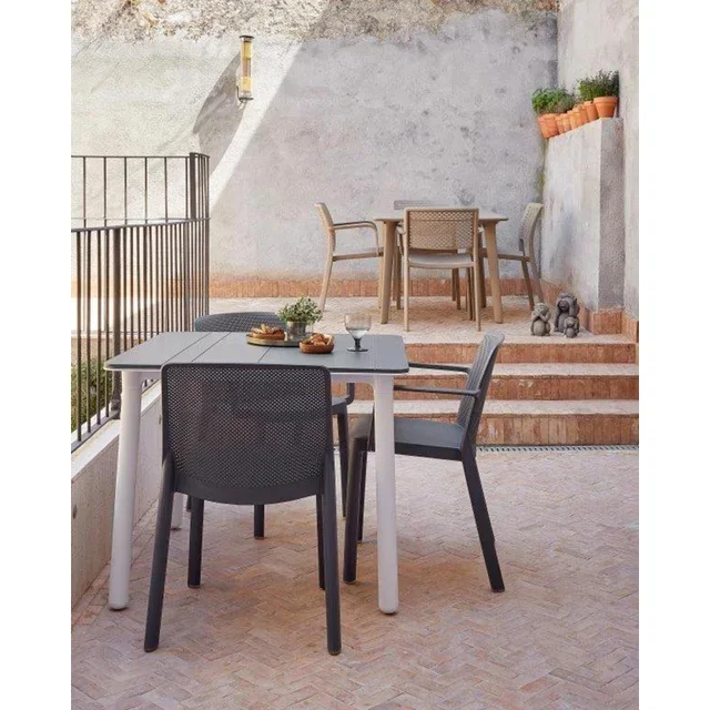 Tavolo Noa Grigio Scuro 90x90 cm - Gambe Abbinate