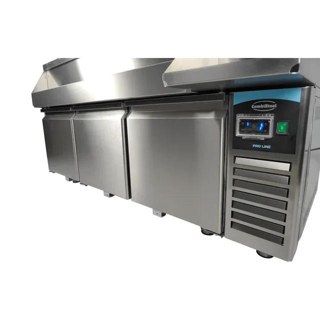 Dreitüriger Kühltisch mit Integrierter Cocktailtheke