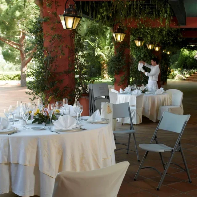 Round Folding Garden Table Verdi - Diameter 150 cm - White Color