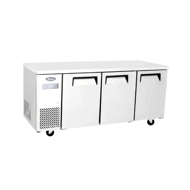 Table de Salle à Manger Style Américain - 3 Portes