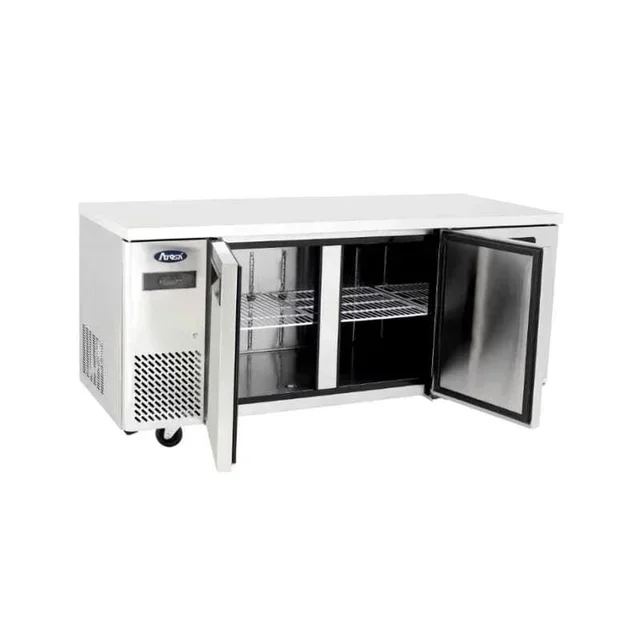 Table de Salle à Manger Style Américain - 3 Portes