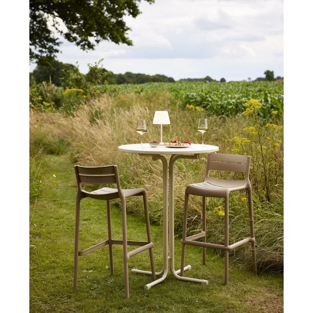 Stackable Bar Stool Calor Black - Modern and Practical Design