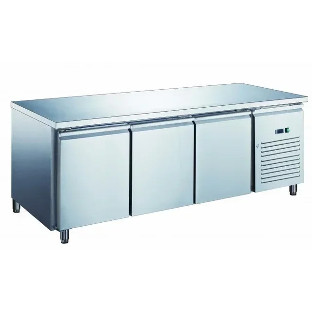 Refrigerated Pastry Display Case 3 Doors - Forced Air Cooling