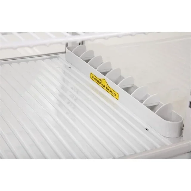 Vitrine Refrigerada Branca Série C - Capacidade 68 Litros