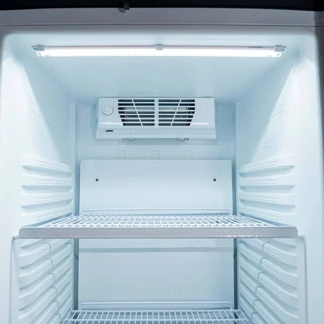 Refrigerated Display Case 380 L with Glass Door and Transport Trolley for Beverages