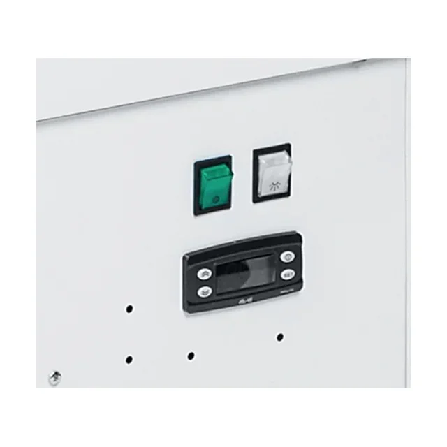 Forced Air Refrigerated Display Case - 383 Liter Capacity